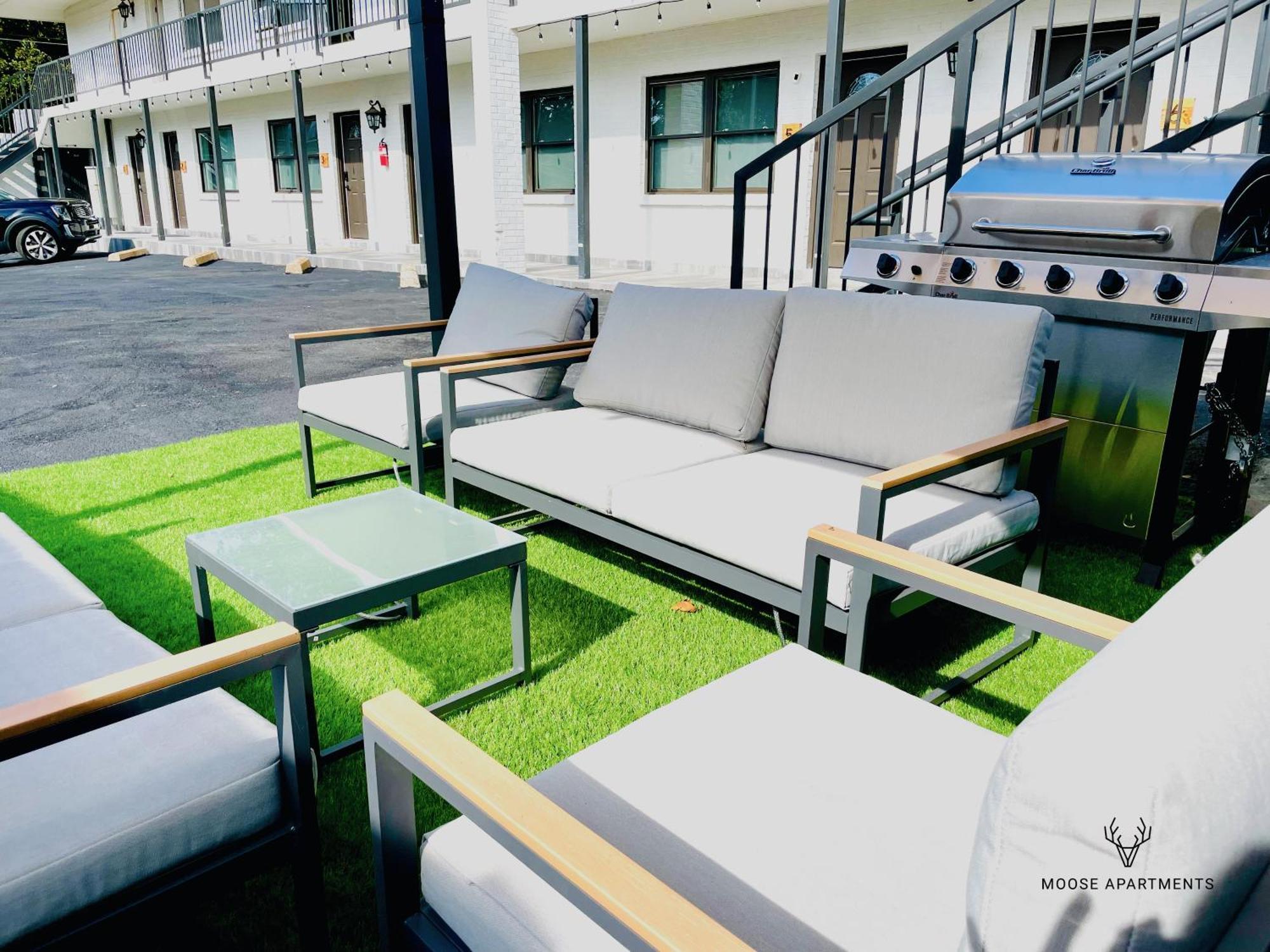 The Moose #10 - Stylish Loft With King Bed, Free Parking & Wi-Fi Lejlighed Memphis Eksteriør billede