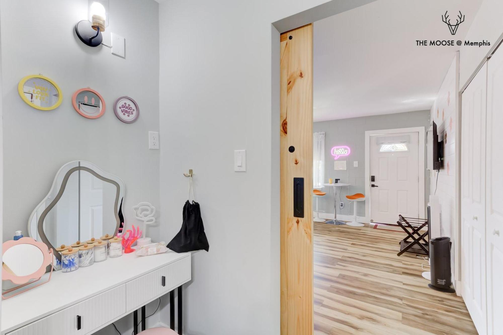 The Moose #10 - Stylish Loft With King Bed, Free Parking & Wi-Fi Lejlighed Memphis Eksteriør billede